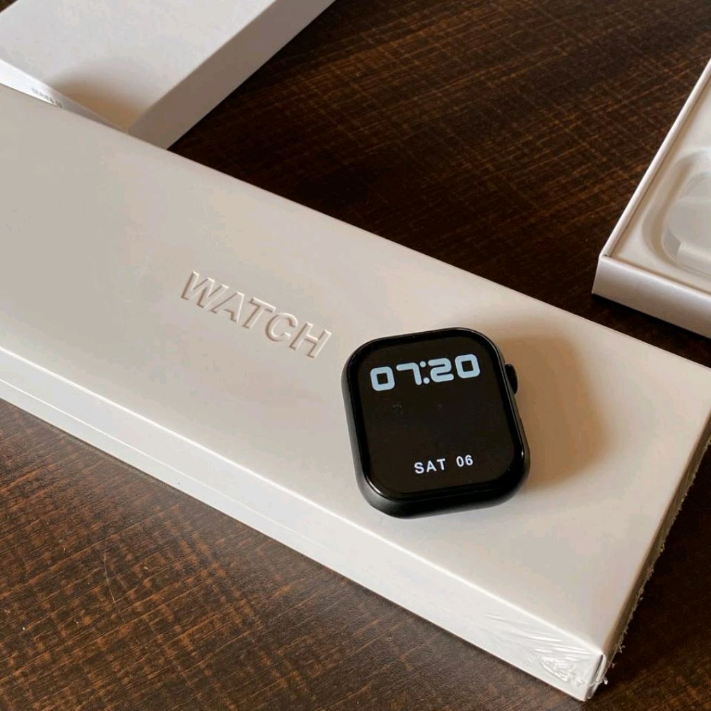 Series 10 Master Quality Smartwatch – Design With Original Box