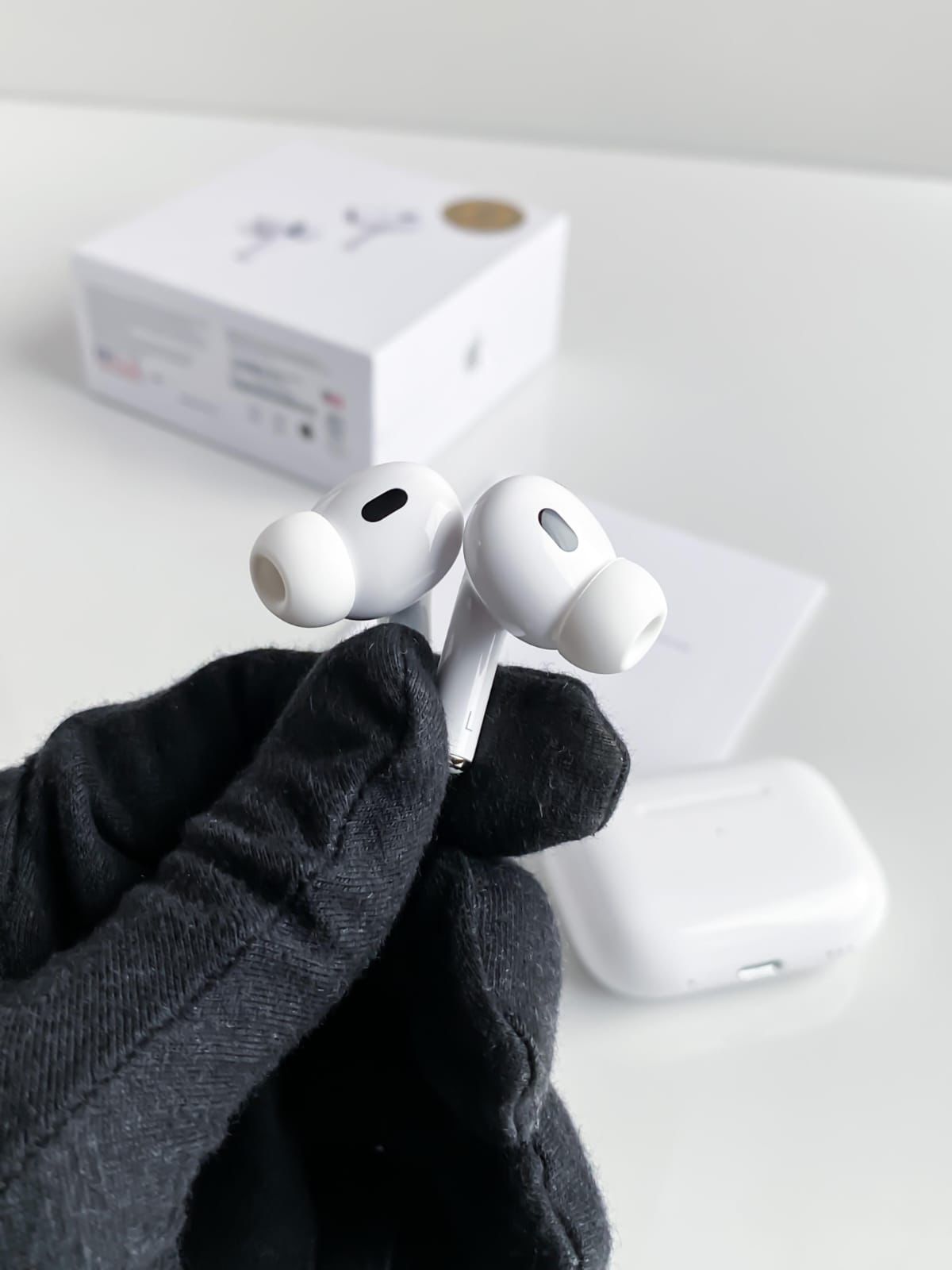 Airpods Pro 2nd Generation (Made In USA)
